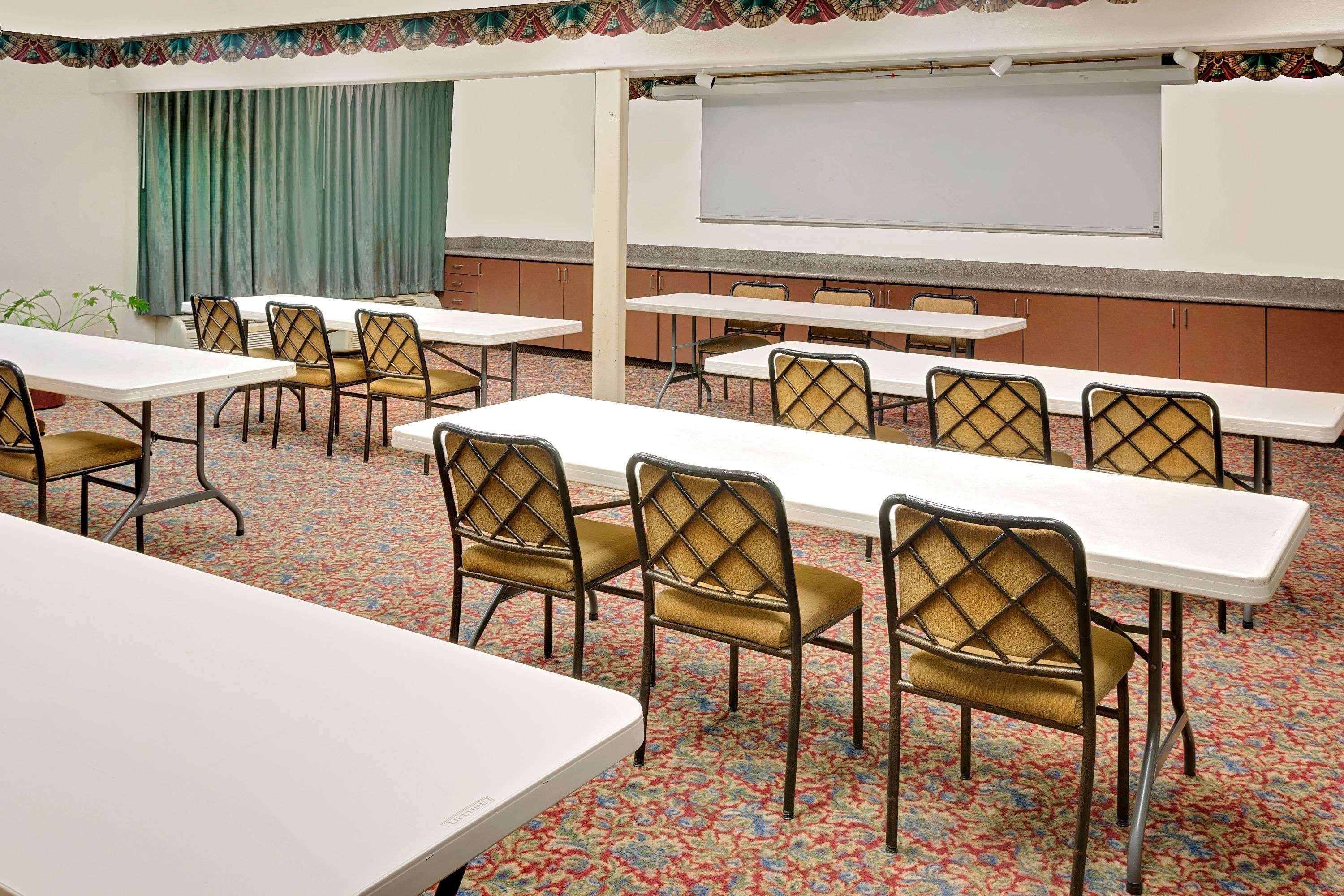Days Inn & Suites By Wyndham Opelousas Luaran gambar