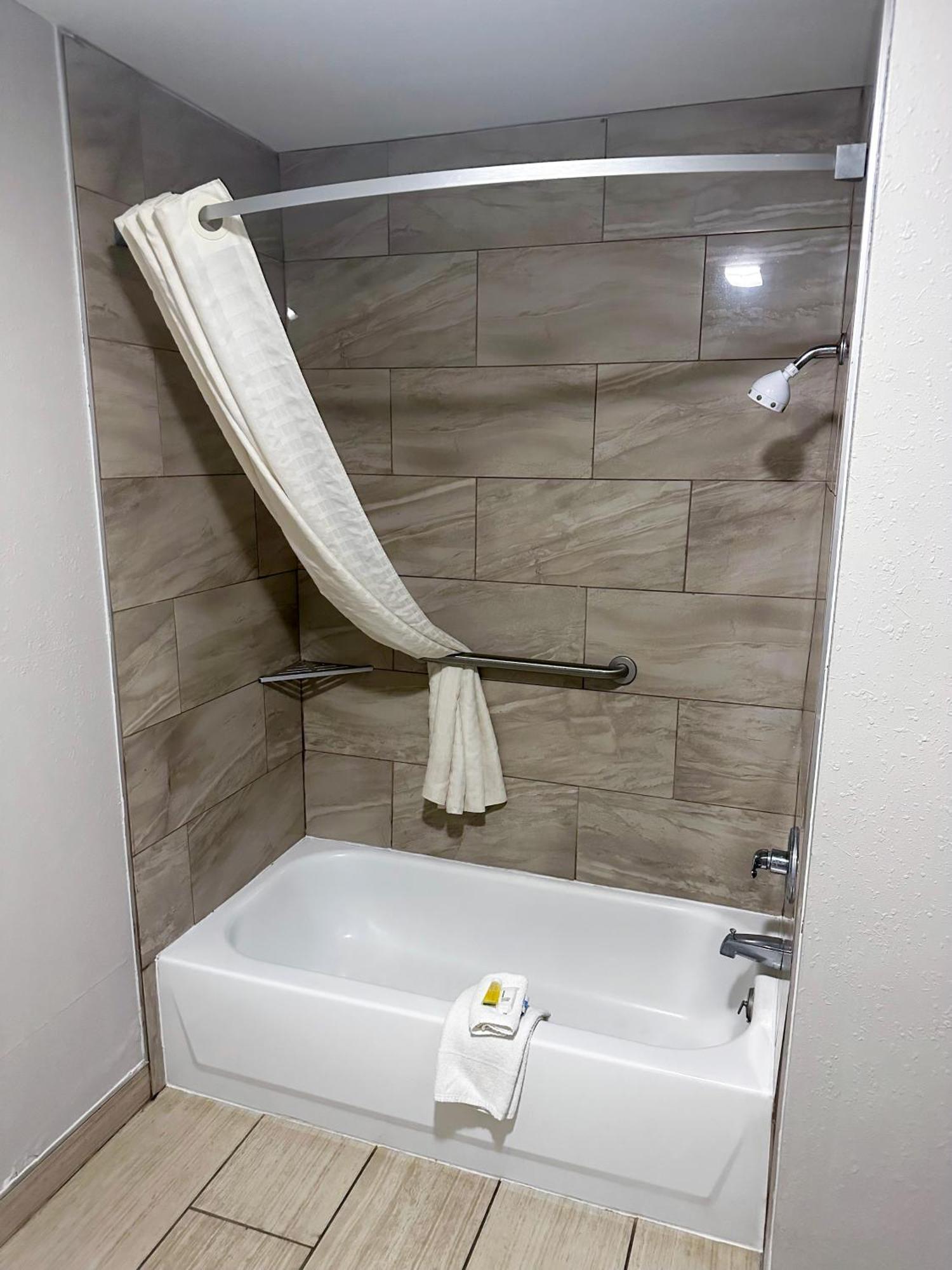 Days Inn & Suites By Wyndham Opelousas Luaran gambar